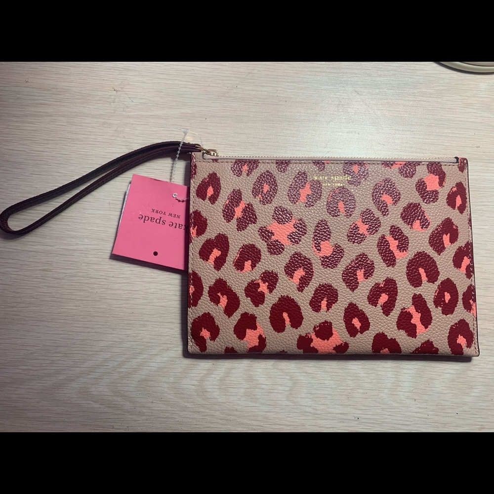 Kate Spade hand wallet